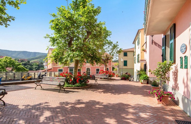 Apartment La Piazzetta di Trigoso with A/C & Wi-Fi