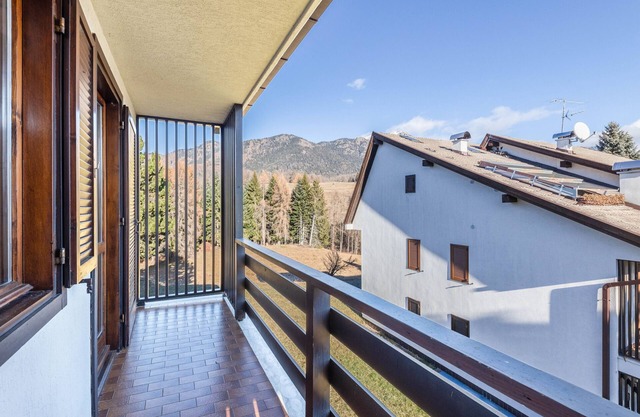 Apartment 'Lagorai 16 Villaggio Veronza' with Mountain View, Shared Garden and Balcony