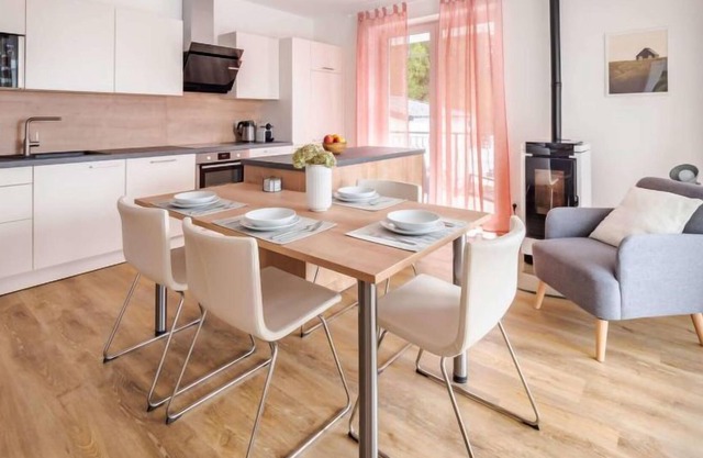 Apartment Lakeside Village 15 in Frymburk - 4 persons, 2 bedrooms