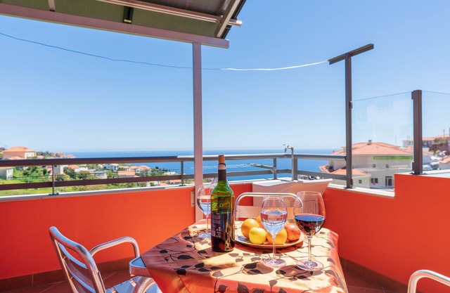 Apartment Laranjeiras, A lovely apartment in the Heart of Calheta