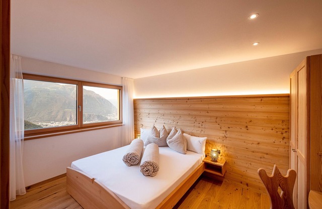 Apartment 'Lärche' with Mountain View, Shared Terrace and Wi-Fi