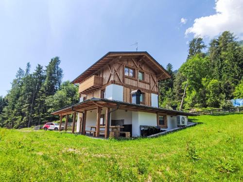 Apartment Larice Bilocale by Interhome