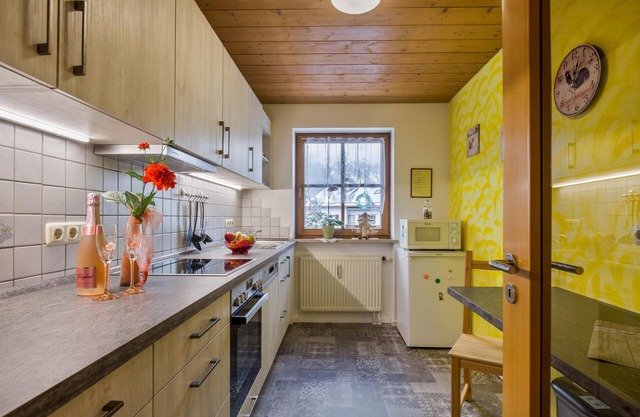Apartment 'Lechner' with Zugspitz Mountain View, Balcony & Wi-Fi
