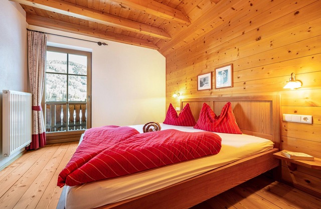 Apartment 'Lechnerhof 4' with Mountain View, Shared Garden and Wi-Fi