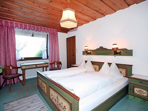 Apartment Lener in Matrei am Brenner - 5 persons, 2 bedrooms