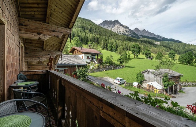 Apartment Leogang near Ski Slopes