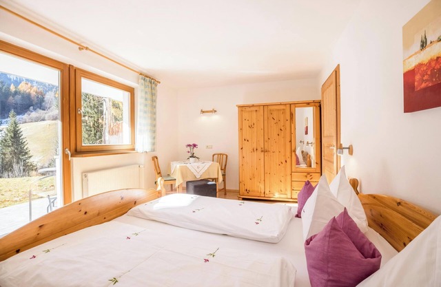 Apartment "Lettnerhof BnB Family Suite" with Mountain View, Wi-Fi, Terrace & Garden