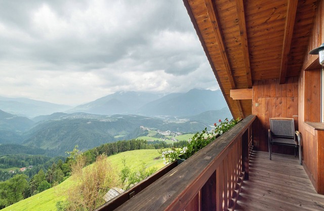 Apartment 'Lindenbaum' with Mountain View, Shared Terrace and Wi-Fi