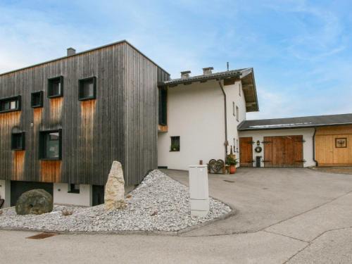 Apartment Lisa by Interhome