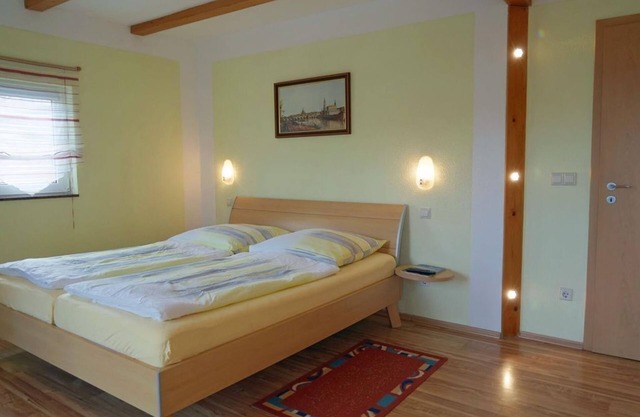 Apartment, living/bedroom - Pension Nr. 13