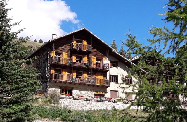 Apartment "Lobbio" at the chalet "La sousto"