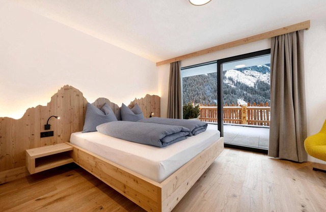 Apartment 'Lodge 2' with Mountain View, Private Terrace and Wi-Fi