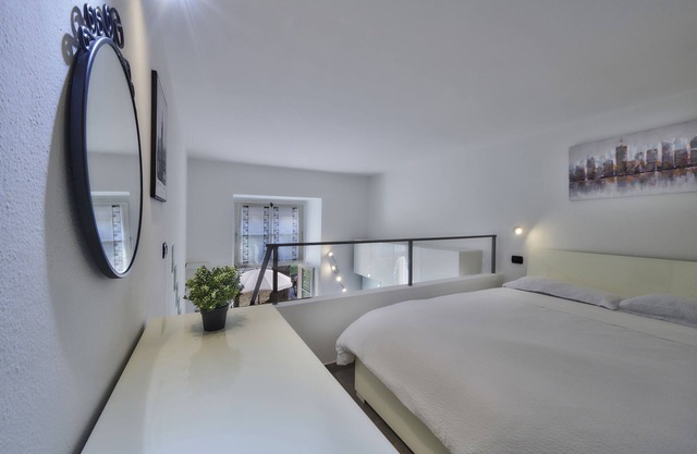 Apartment 'Loft Centrale' with Wi-Fi