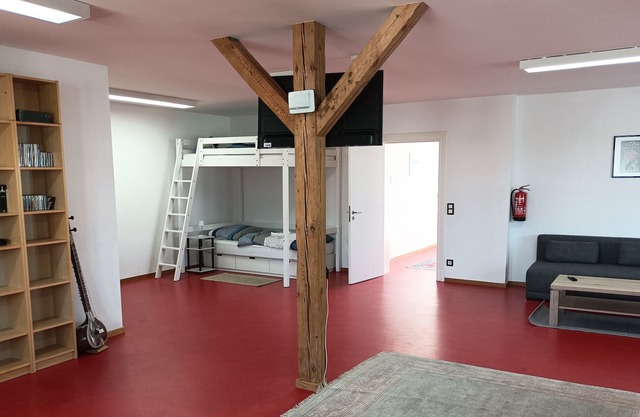 Apartment "Loft of Neukoelln" with Lake View & Wi-Fi