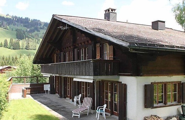 Apartment Lombachhaus Tal in Saanenmöser - 6 persons, 4 bedrooms