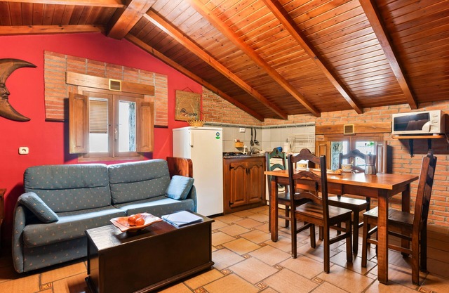 Apartment 'Lorences E' with Mountain View