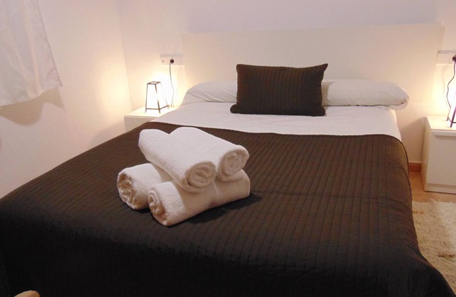 Apartment "Los Nogalillos" with terrace, next to the river and the Cahorros