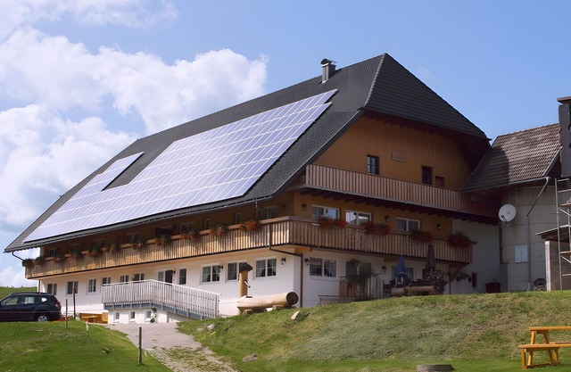 Apartment 'Lothar, 80qm' with Shared Garden, Balcony and Wi-Fi