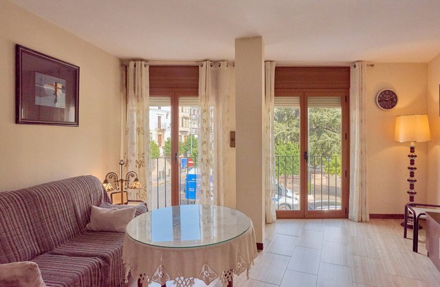 Apartment 'Luque Un Pueblo Con Encanto' with Balcony, Wi-Fi and Air Conditioning