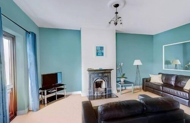 Apartment-Luxury-Private Bathroom-1B