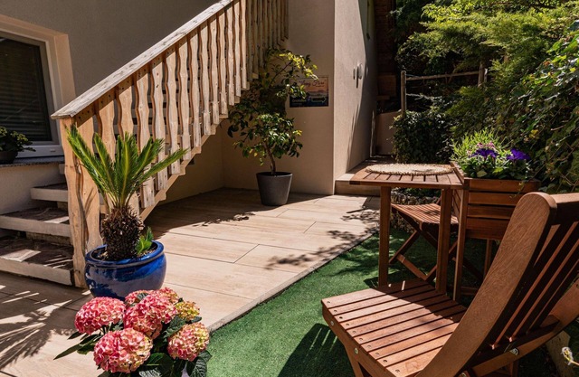 Apartment Magnolia - Living Flora