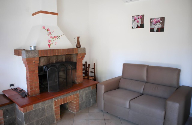 Apartment 'Magnolia' with Shared Pool, Wi-Fi and Air Conditioning
