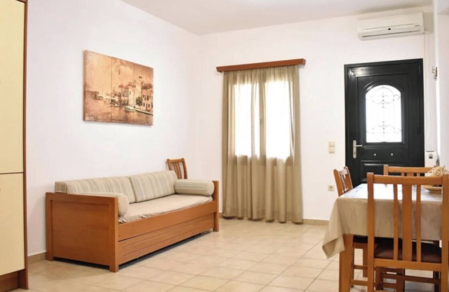Apartment 'Manolika Studio 3' with Sea View, Wi-Fi and Air Conditioning