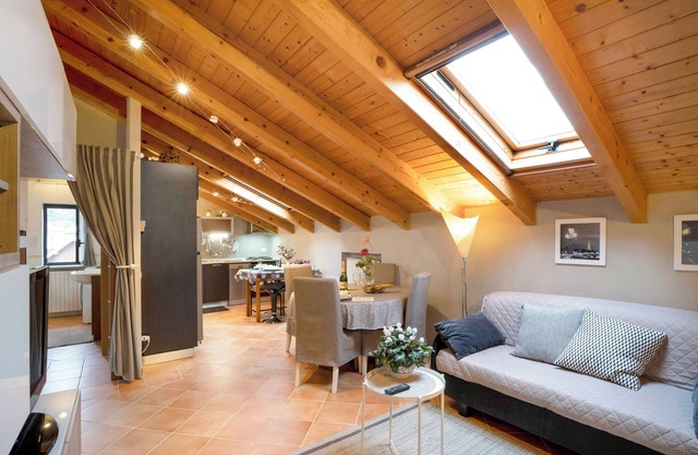 Apartment 'Mansarda Margherita' with Mountain View & Wi-Fi