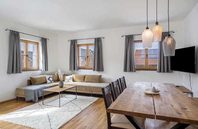 Apartment 'Maria' at the Schloegelhof with Wi-Fi & Balcony
