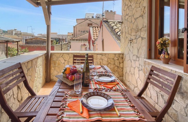 Apartment " Marina Freedom" with Wi-Fi, Air Conditioning, Balcony & Terrace