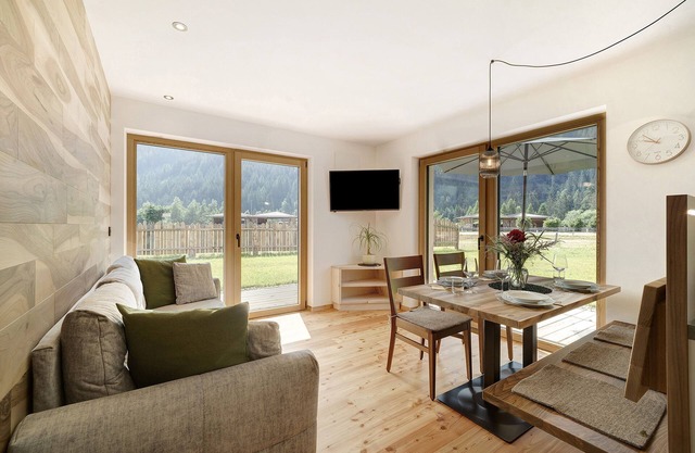 Apartment "Masi Rosmarin" with Mountain View, Private Terrace and Wi-Fi