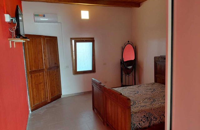 Apartment 'Masseria Delle Api - Otto' with Shared Terrace, Shared Garden and Air Conditioning