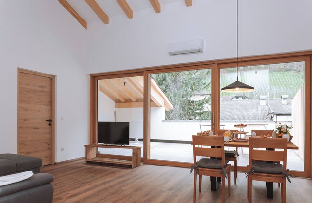Apartment 'Matscherhof Elderflower Exclusive' with Mountain View, Wi-Fi and Air Conditioning