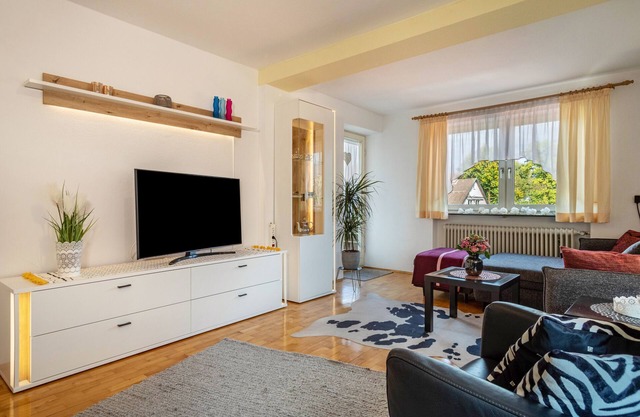 Apartment 'Mein Lieber Schwan' with Mountain View, Balcony and Wi-Fi
