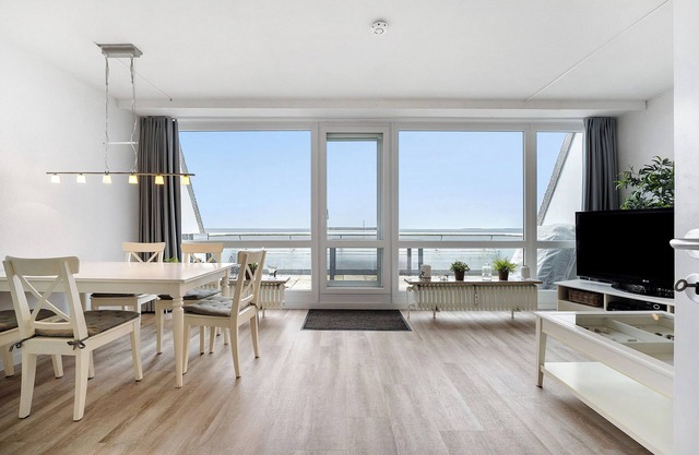 Apartment 'Meerblick' with Sea View, Balcony and Wi-Fi