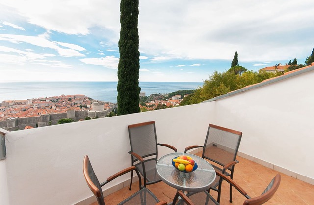 Apartment Miho (51571-A1) - Dubrovnik