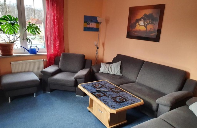 Apartment mit Balkon