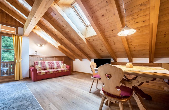 Apartment 'Mitterbruggehof Silberdistel' with Mountain View, Shared Garden and Wi-Fi