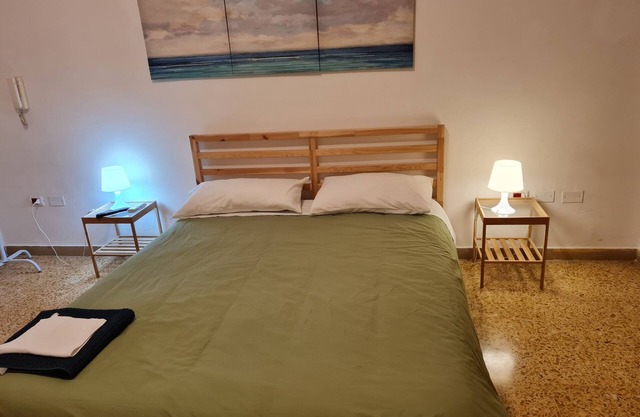 Apartment 'Montesanto 116' with Wi-Fi and Air Conditioning