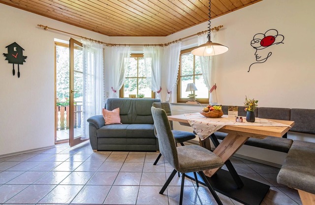Apartment ‘Moosblick’ with mountain view, balcony and Wi-Fi