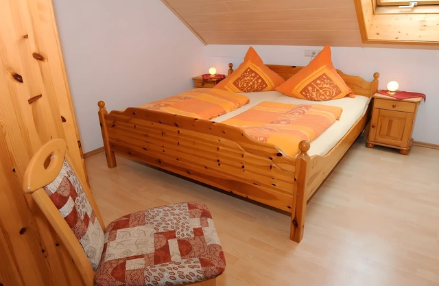 Apartment 'Moosblick' with Balcony and Wi-Fi