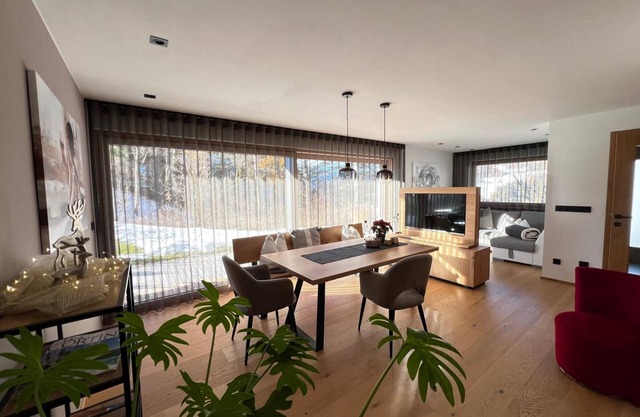 Apartment 'Mountain Stay Sunset' with Mountain View, Private Terrace and Wi-Fi