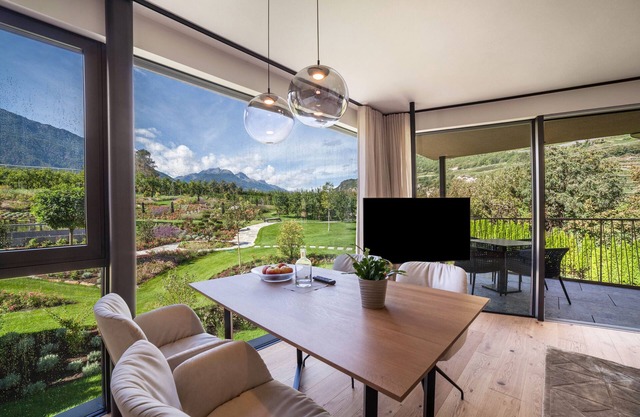 Apartment "Natur Romantik Annalena" with Mountain View, Private Terrace & Wi-Fi