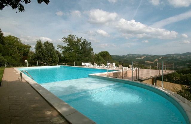 Apartment near Donatello Sculpture