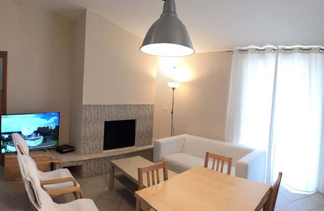 Apartment near the sea, exceptional view, free Wi-Fi, parking
