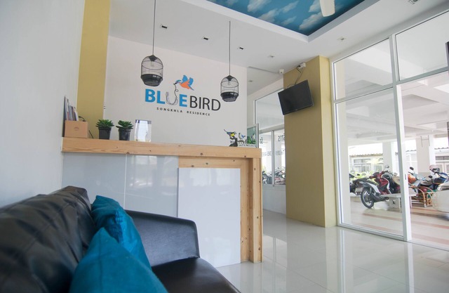 Apartment near Thaksin University and Supermarket. 10-minute drive to the beach.