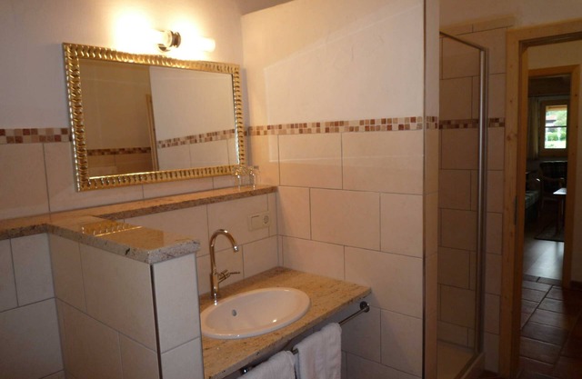 Apartment new building upper floor west - Guesthouse Johanna
