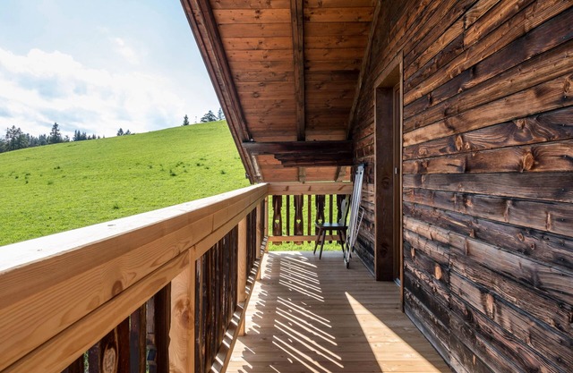 Apartment 'Nigglhof - Maria' with Mountain View, Shared Garden & Wi-Fi