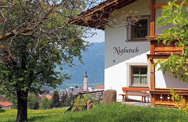Apartment 'Niglutsch - Puflatsch' with Mountain View, Balcony & Wi-Fi