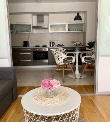 Apartment Nina
